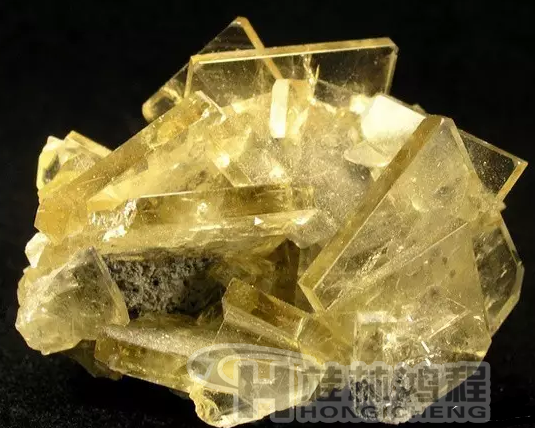 超微細(xì)重晶石磨粉機(jī)，重晶石粉碎機(jī)，重晶石磨粉設(shè)備