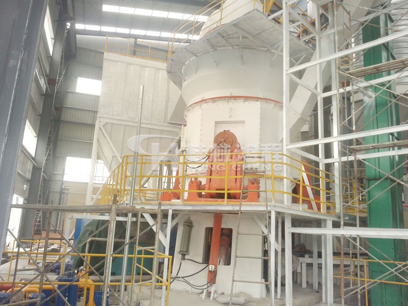 年產(chǎn)15萬噸的電廠石膏生產(chǎn)石膏粉優(yōu)勢(shì)設(shè)備 HLM2400石膏立式磨 年產(chǎn)15萬噸的電廠石膏生產(chǎn)石膏粉優(yōu)勢(shì)設(shè)備 HLM2400石膏立式磨